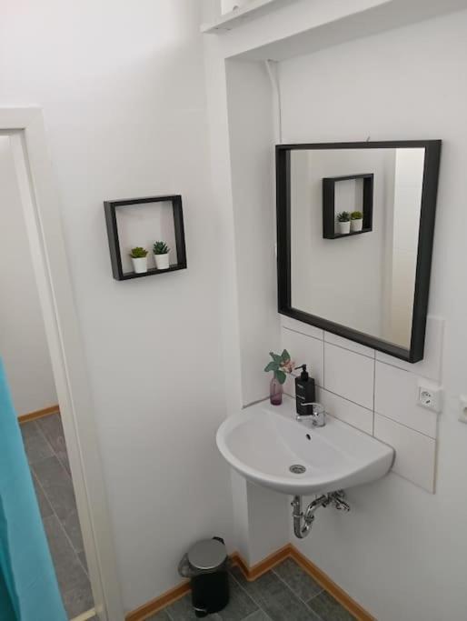 Apartment Koblenz Naehe Uni Und Bwzk Koblenz (Rhineland-Palatinate)